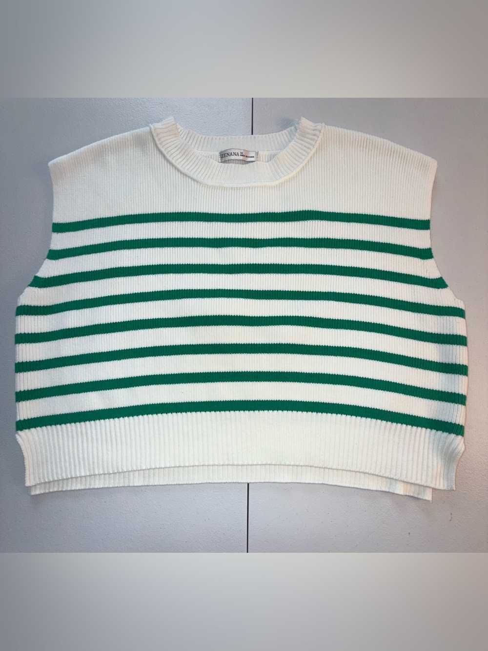 Zenana Oversized Striped Sweater Vest Medium Green White Crew Neck Knit Top - Picture 3 of 8